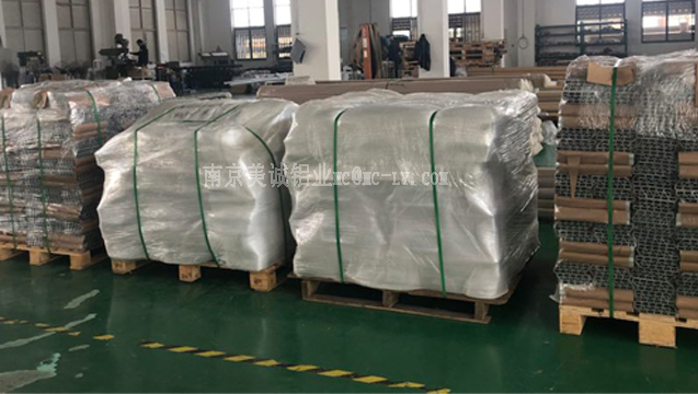 美誠(chéng)鋁業(yè)開模型材定制、切割、加工